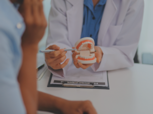 o que é DTM: dor na mandíbula e disfunção temporomandibular